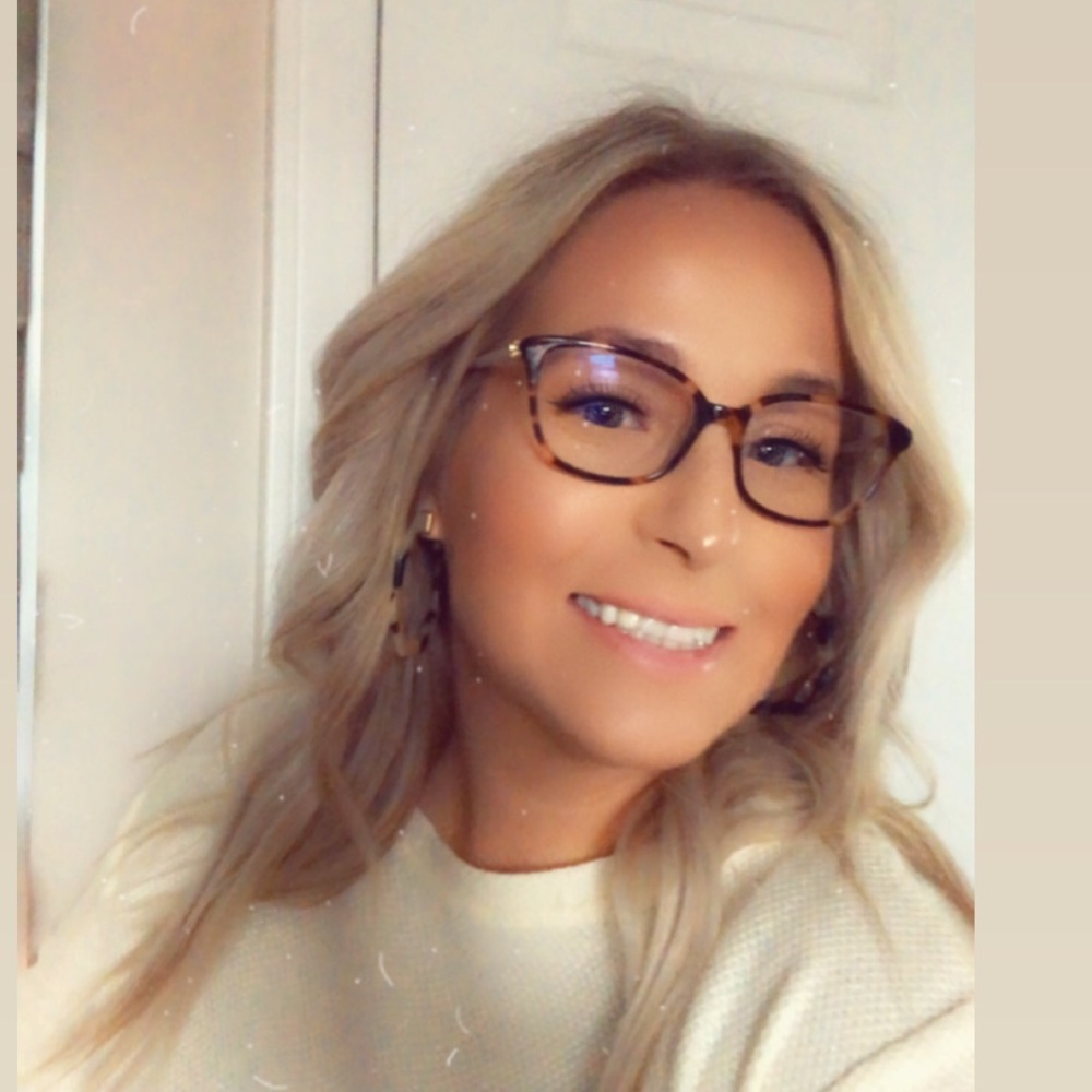 Meet your Posher, Wendy
